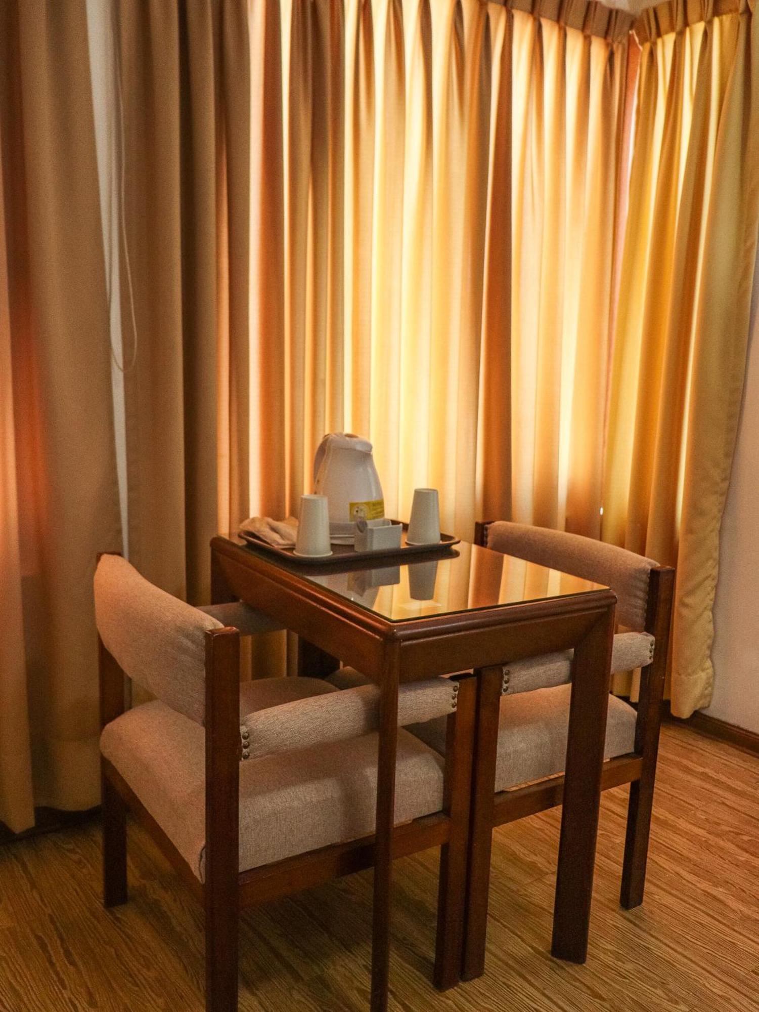 Hostal El Candelabro Pisco Εξωτερικό φωτογραφία